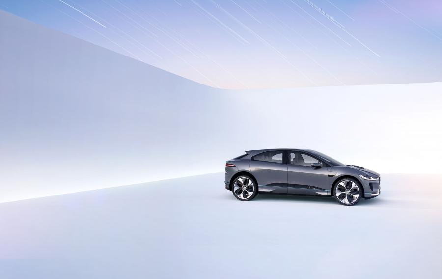  Jaguar I-Pace Concept 2016 года  (фото 18 из 91)